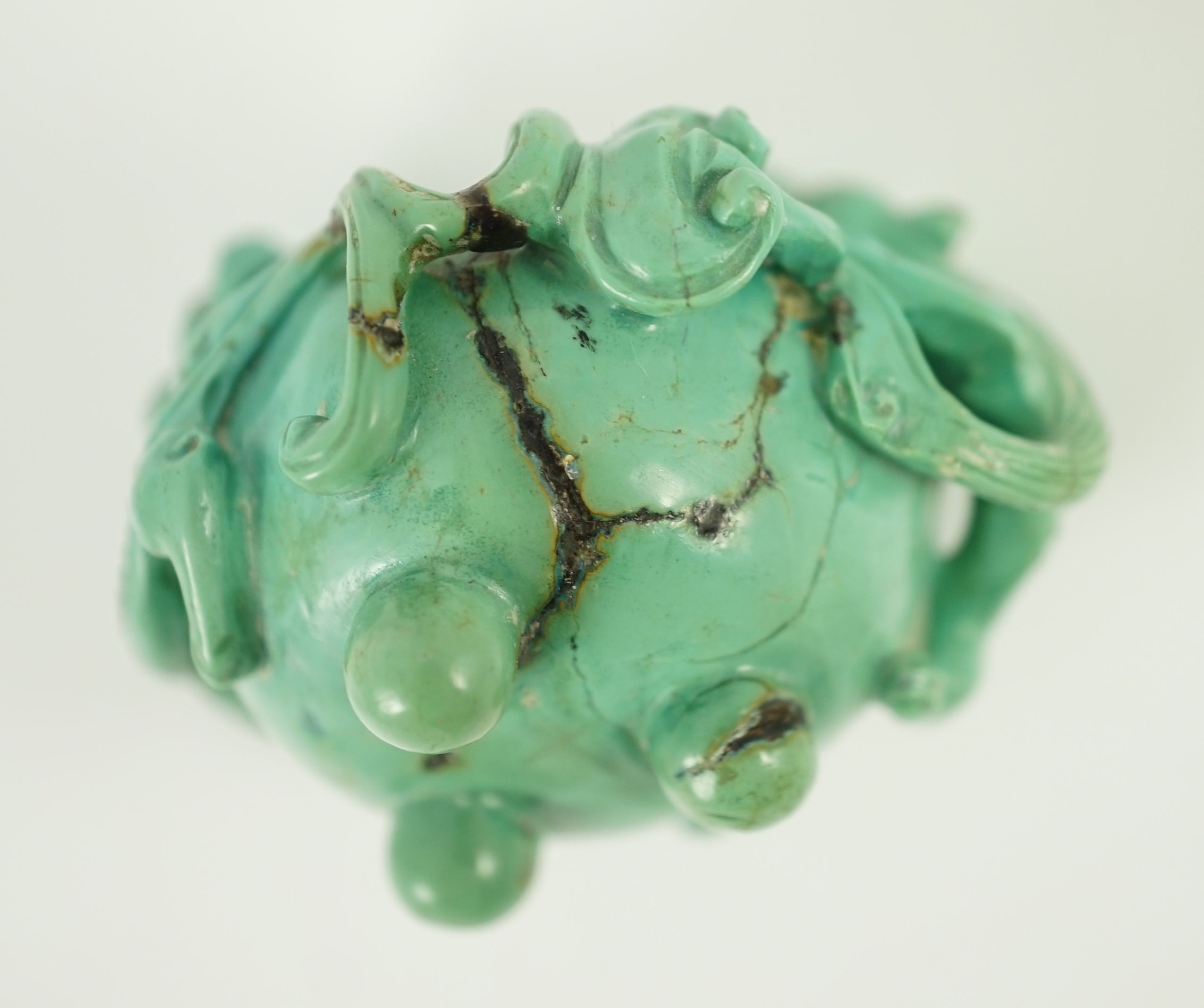 A small Chinese turquoise matrix waterpot, 18th/19th century 5.3 cm wide